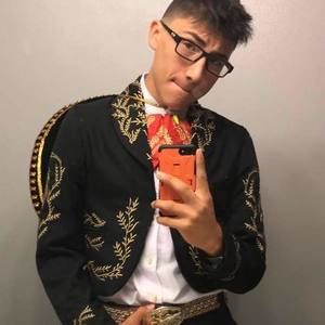 Meet your Posher, Xavier